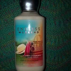 Bath & body works unopened endless weekend lotion